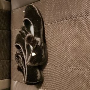 New Venettini velour shoes